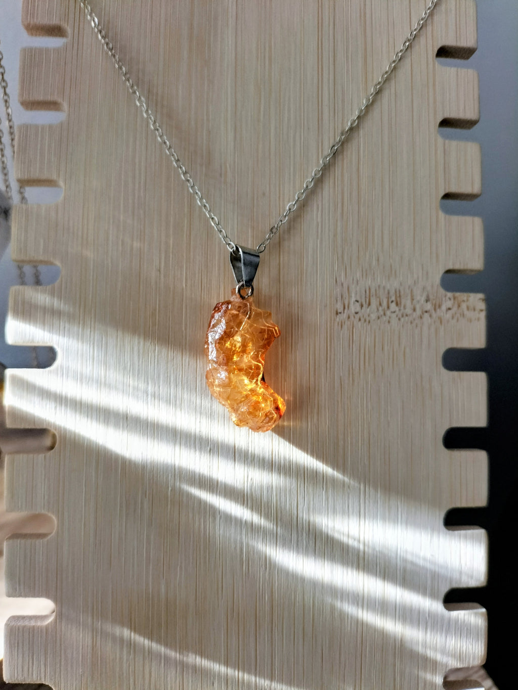 Collier Poucilina