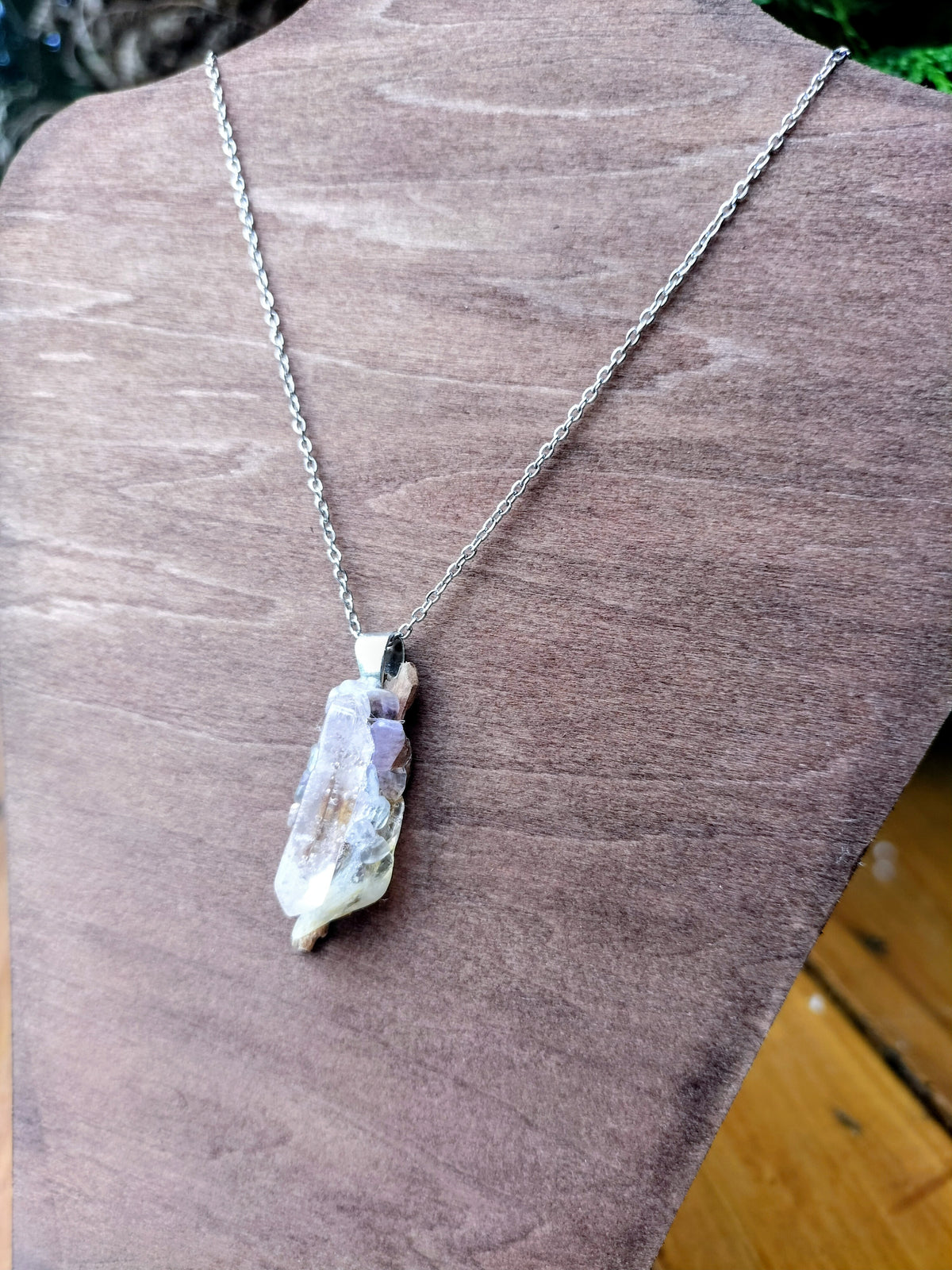 Collier larme de quartz